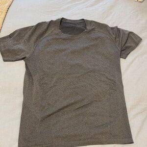 Lululemon Charcoal Short Sleeve Tee